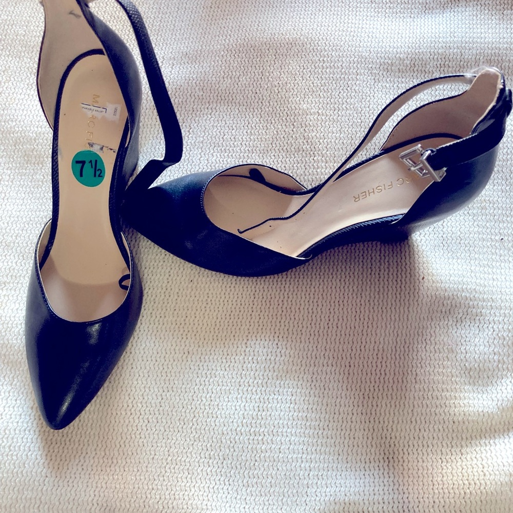 Dressy black wedge heels, size 7 1/2, never been worn